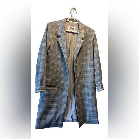 Jacket - Picture 1 of 4